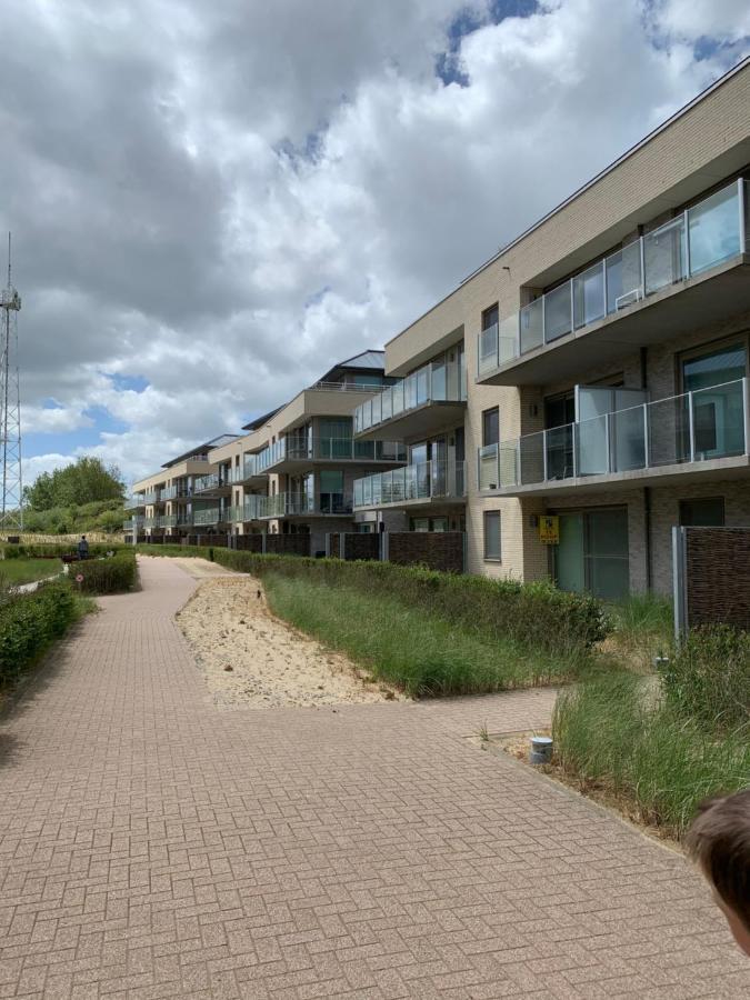 Karthuizer Zeezicht II Apartman Nieuwpoort Kültér fotó
